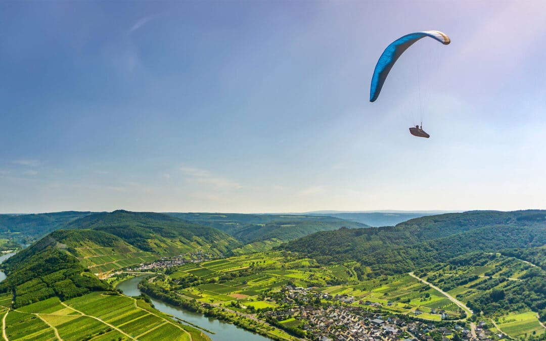Paragleiten an der Mosel